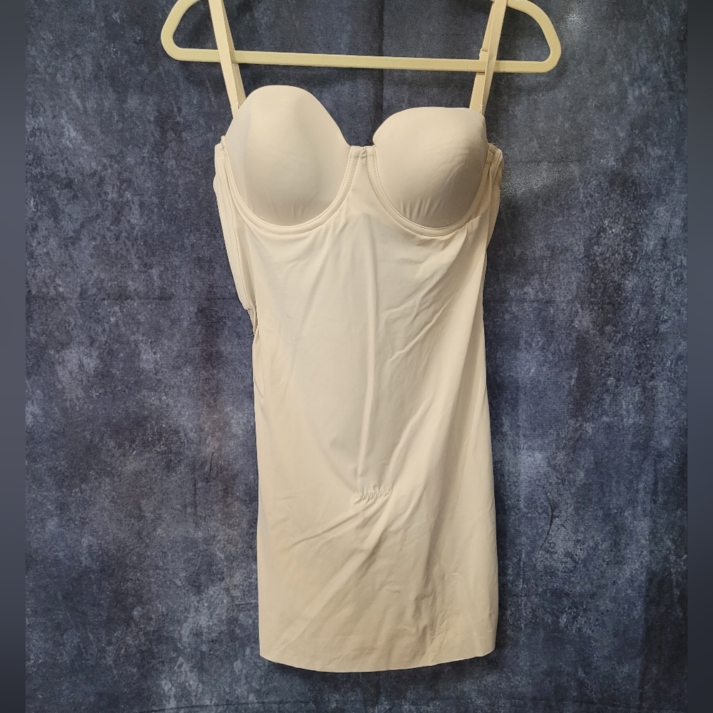 Cream Shapewear Slip by MAIDENFORM 38C